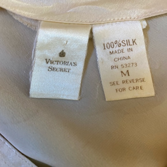 Victoria’s Secret 100% pure Silk camisole - Picture 5 of 7